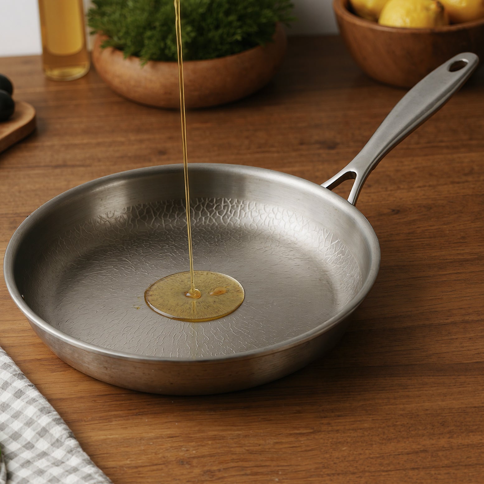 Rick Cooks | Titanium and Stainless Steel Hammered Frying Pan with Ergonomic Handle